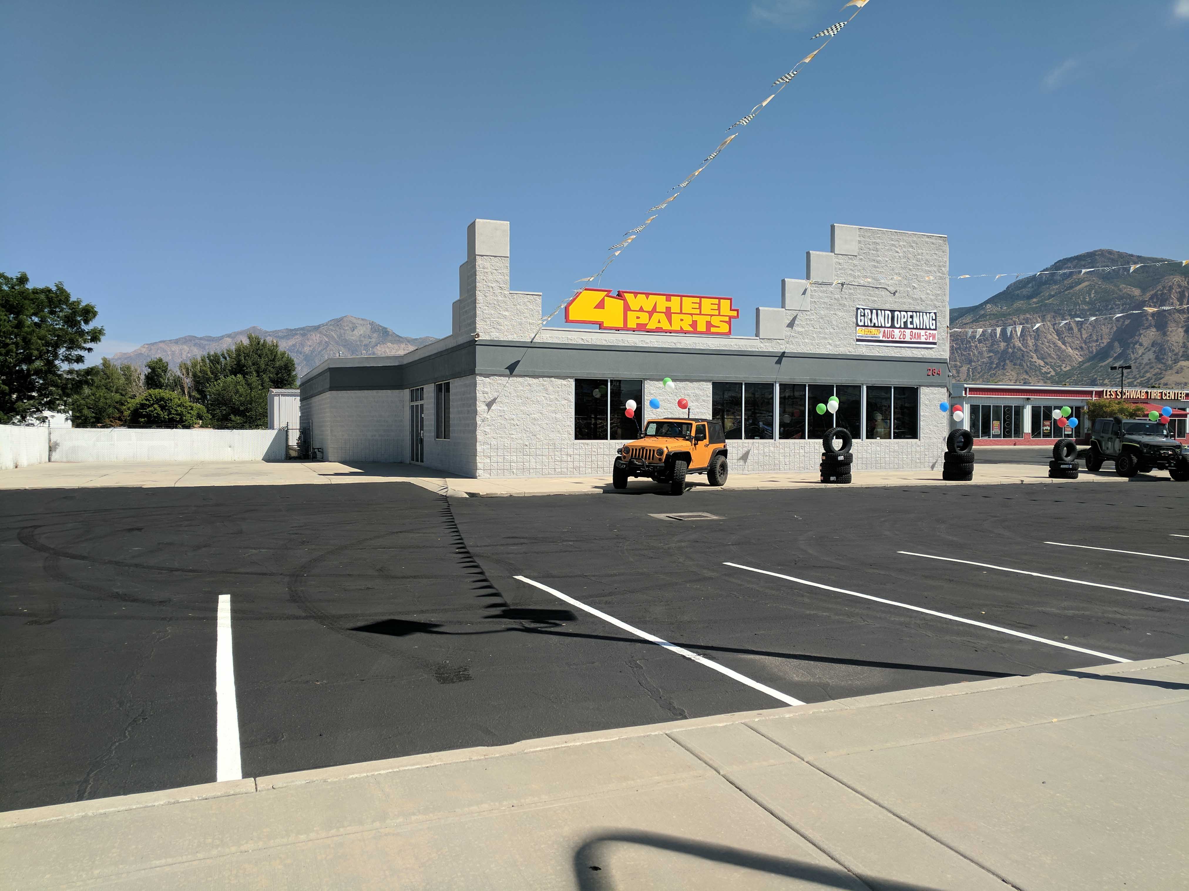4 Wheel Parts Celebrates Ogden, Utah Grand Opening